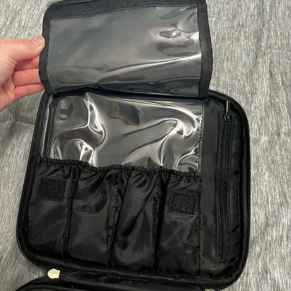 Travel makeup train case - Picture 3 of 3